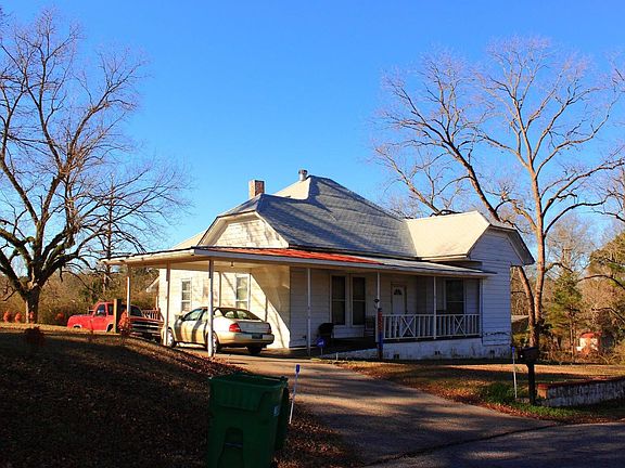 2nd image of 816 Tin Top Ln