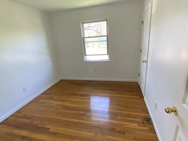 1854 Balfour Dr — Photo 5