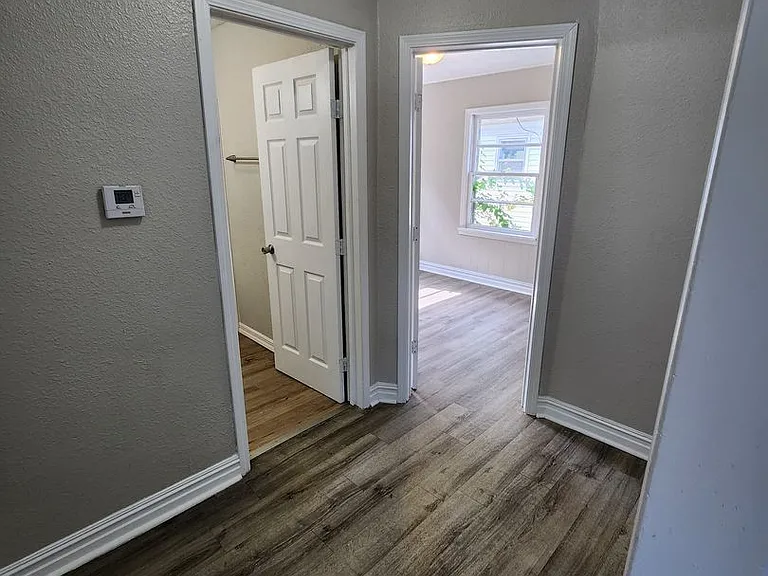 939 S Fort Ave — Photo 5