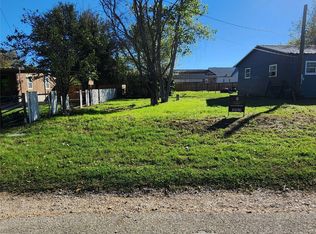 302 Cobb St, Bridgeport, TX 76426