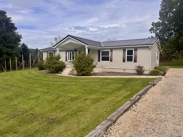 2438 Patchel Run Rd, Franklin, PA 16323
