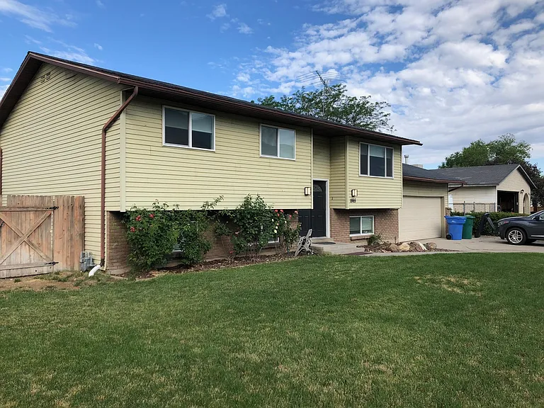 1865 Ribbonwood Dr — Photo 1