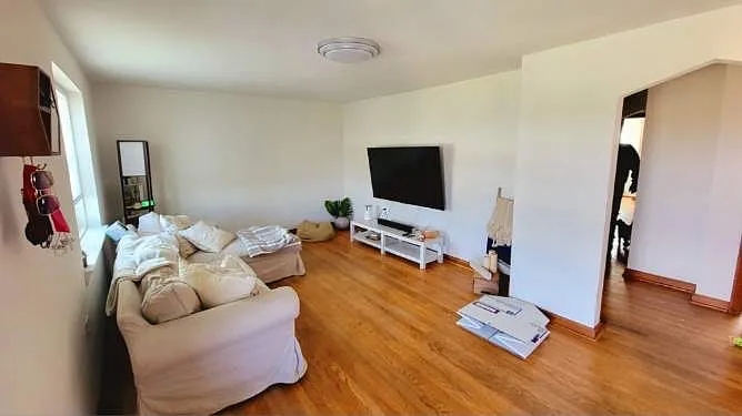 1393 Saratoga Ave — Photo 7
