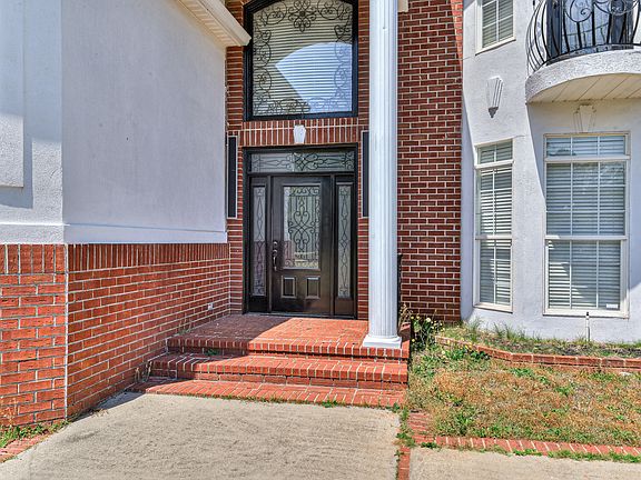 3rd image of 1455 Shannon Drive