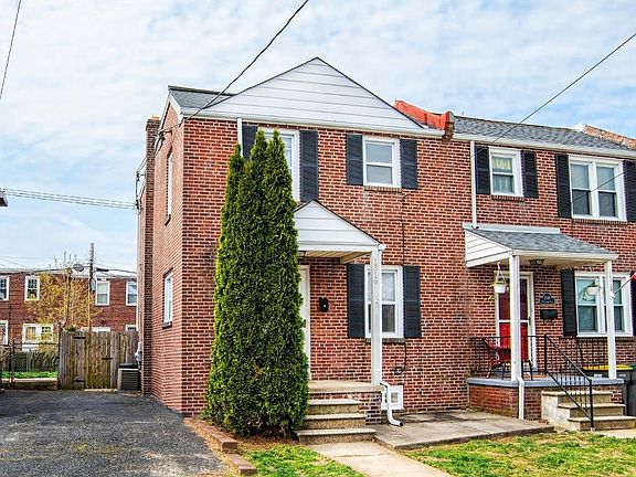 2nd image of 1516 W Latimer Pl