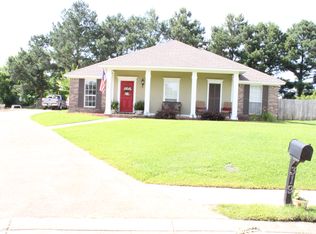 319 Water Oak Rd, Brandon, MS 39047