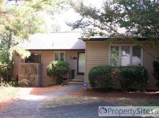 37 Glenmore Dr, Durham, NC 27707