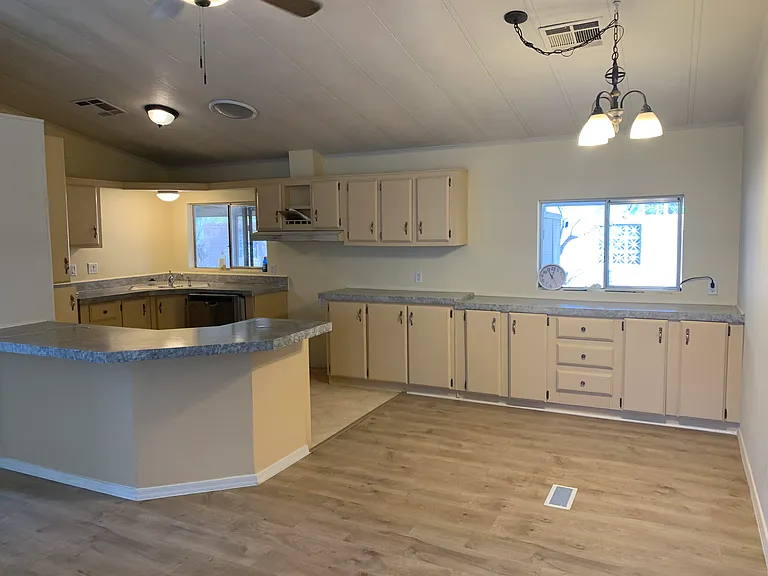 6124 W Tucson Estates Pkwy — Photo 7