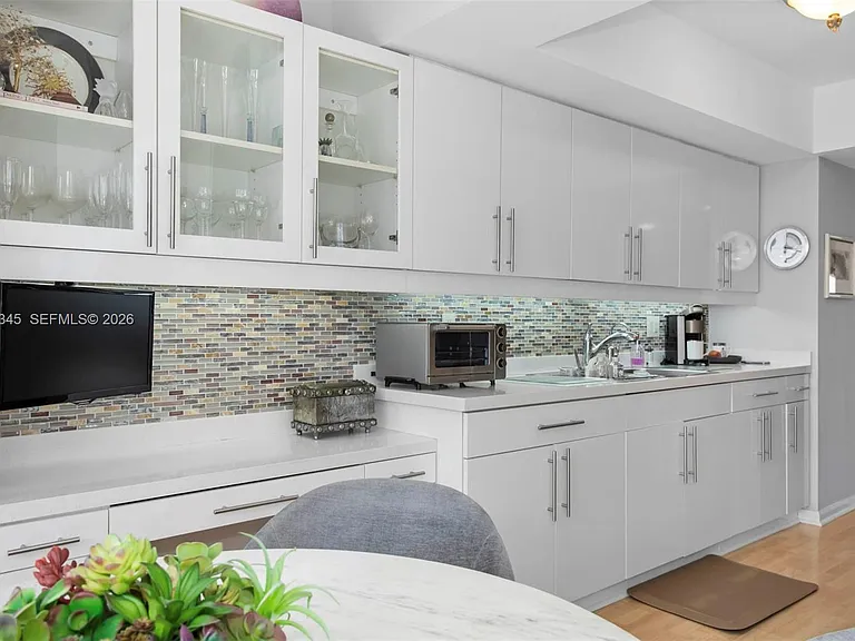 21205 Yacht Club Dr #2403 — Photo 15