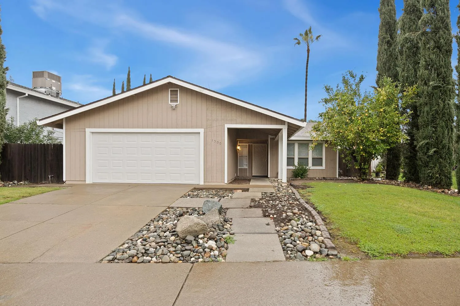 1500 Klamath River Dr photo 1