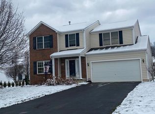 1623 Daffodil Pl, Lewis Center, OH 43035