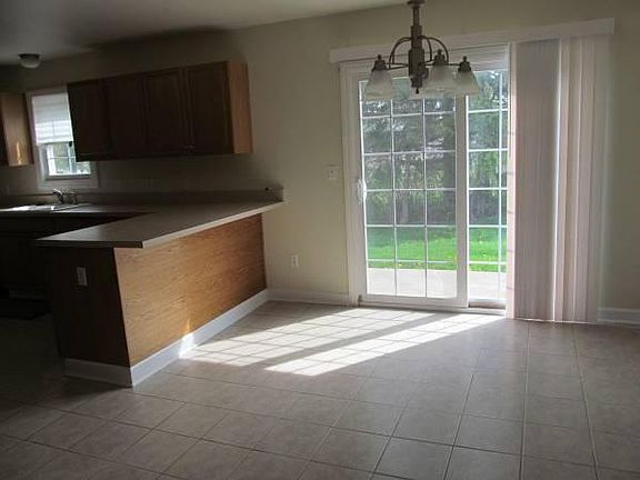 2nd image of 4770 Brompton Dr