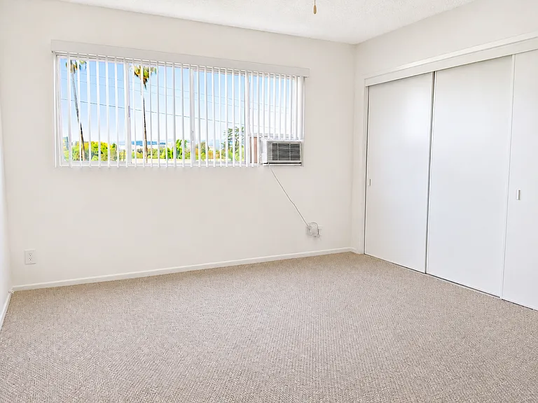 153 S Hayworth Ave #206 — Photo 6