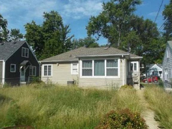 5th image of 526 S Yates Ave