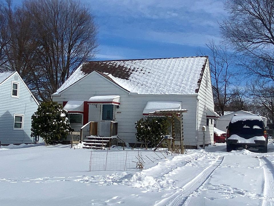 2nd image of 4333 W 191st St