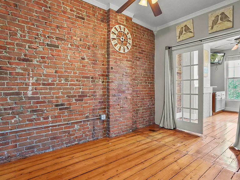 60 Beacon St #2 — Photo 8
