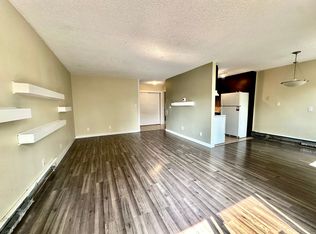 13456 Fort Rd, Edmonton, AB T5A1C5