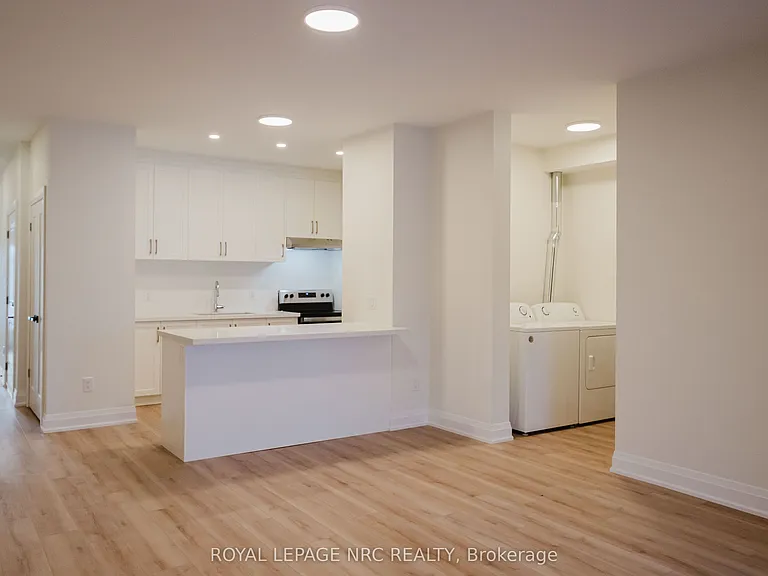 103 Southworth St N #103B — Photo 11
