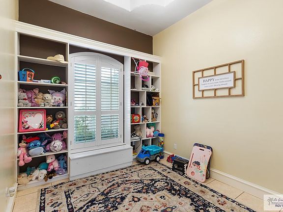4th image of 1514 S Christian Cir