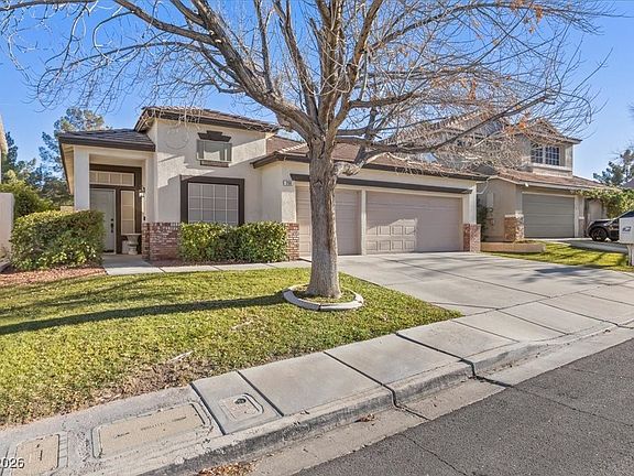 2nd image of 256 Canyon Spirit Dr