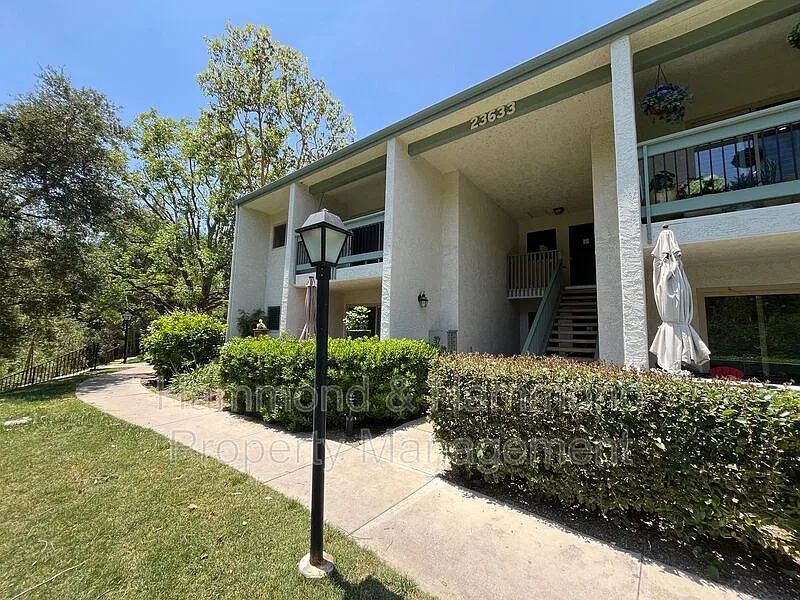 23633 Park Capri #28