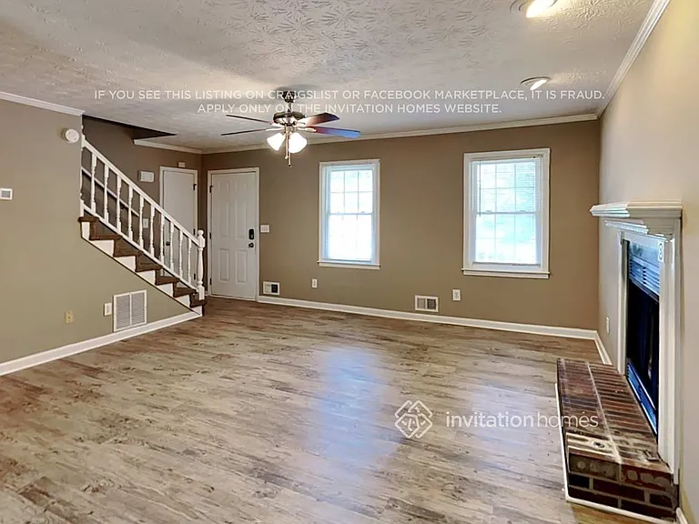 3215 Revere Cir — Photo 4