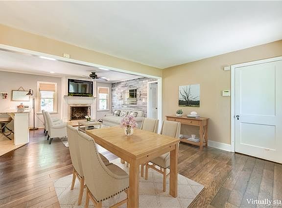 3rd image of 3101 Cresthill Dr