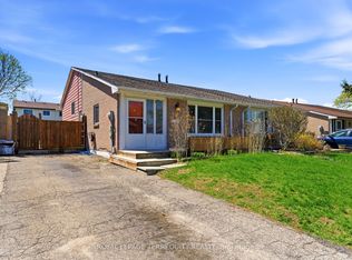 12 Roman Cres, Brantford, ON N3V 1A3