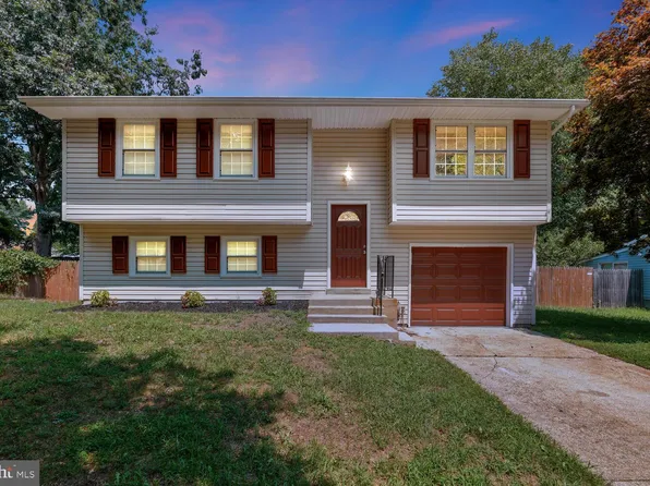 12400 Sturdee Dr, Upper Marlboro, MD 20772