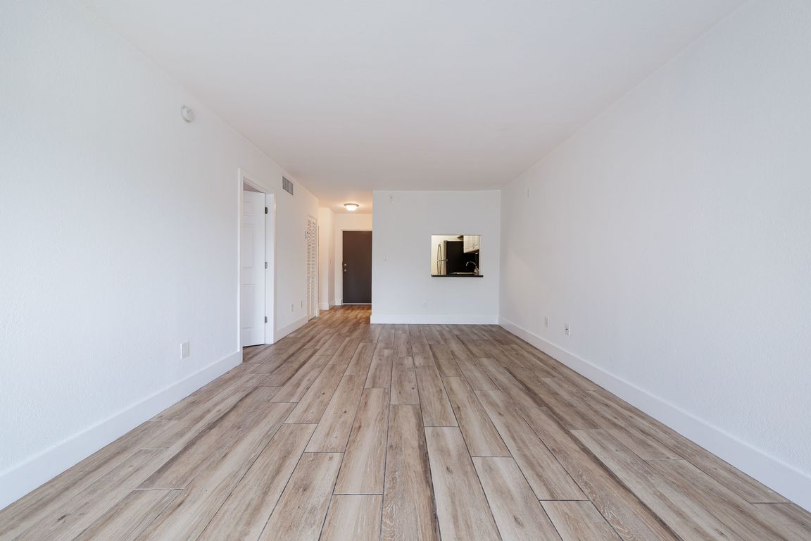 Spacious Living Room | Apartment Homes For Rent In Miami | Miami Shores