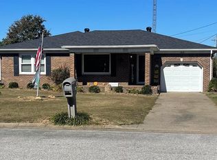 1410 Washington Ave, Lewisport, KY 42351