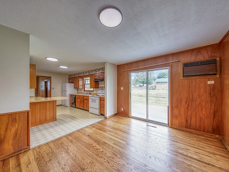 Dining Room into Kitchen