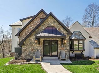 725 Field Club Rd, Pittsburgh, PA 15238