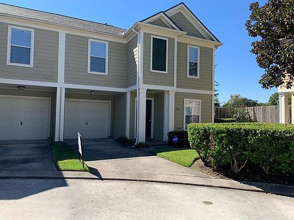 2nd image of 750 Redwing Park Dr