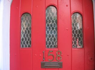 158 W 9th St #3, Brooklyn, NY 11231