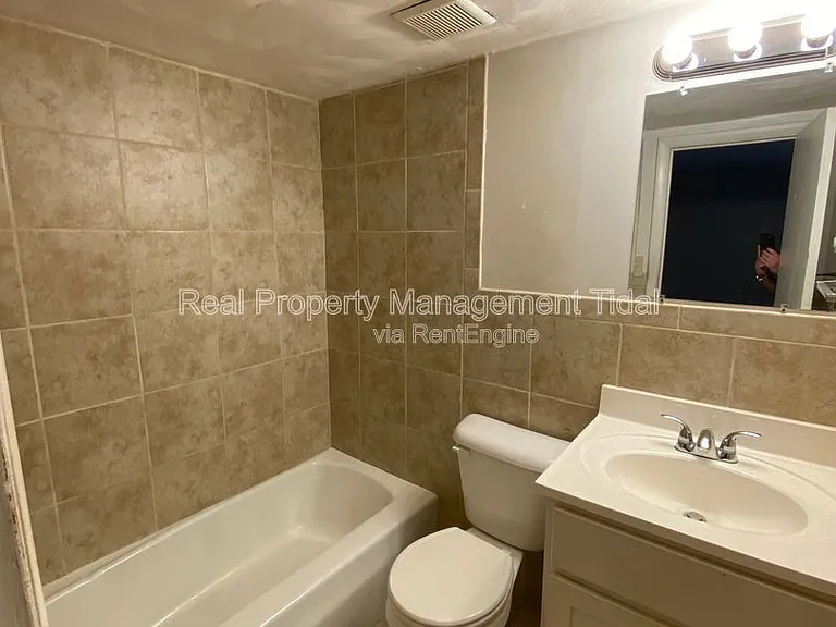 5667 Brickell Rd #3 — Photo 11