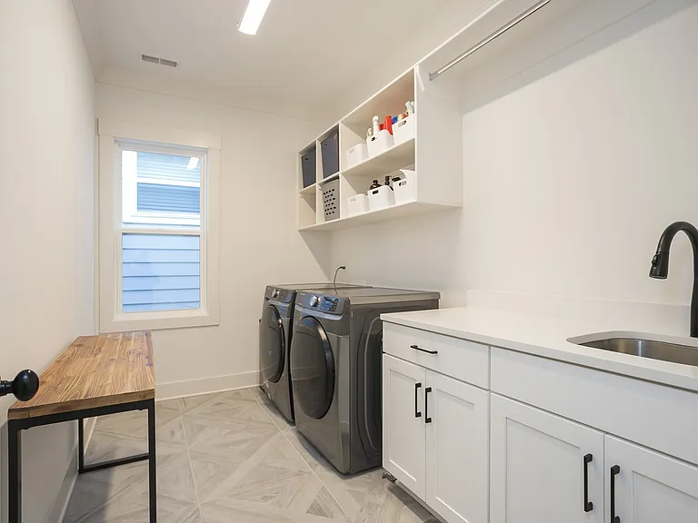 1510B Dugger Dr — Photo 26