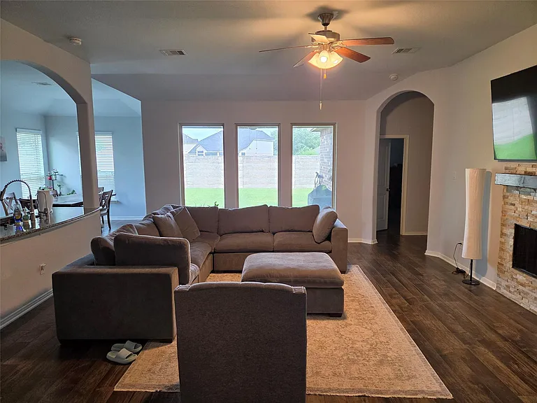 2514 Copper Fields Dr — Photo 19