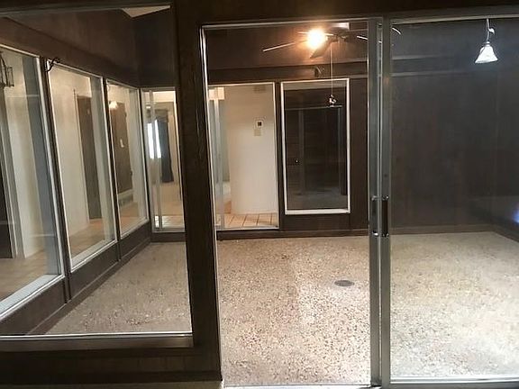 4th image of 247 Larry Dr