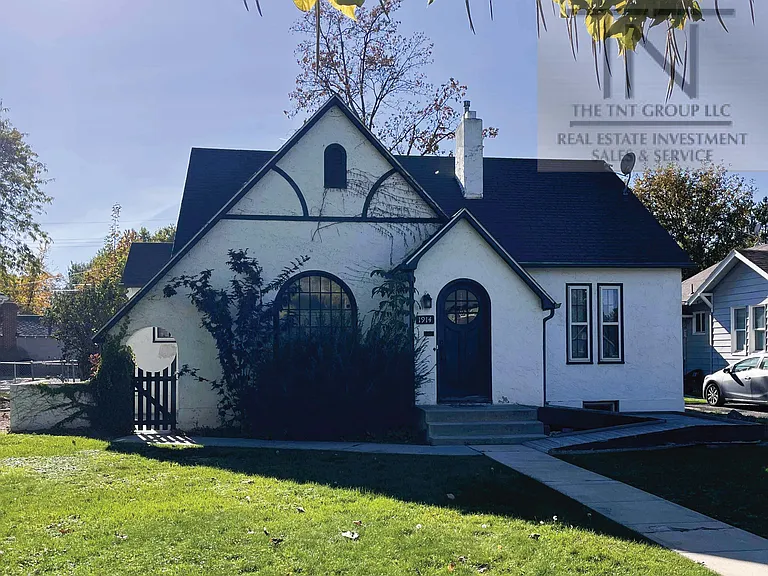 1914 Cleveland Blvd #B — Photo 5