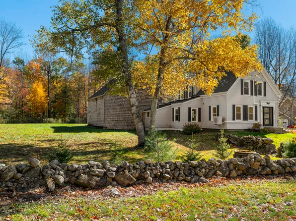 553 N Parish Road, Turner, ME 04282