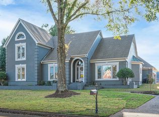 2435 Linkenholt Dr, Collierville, TN 38017
