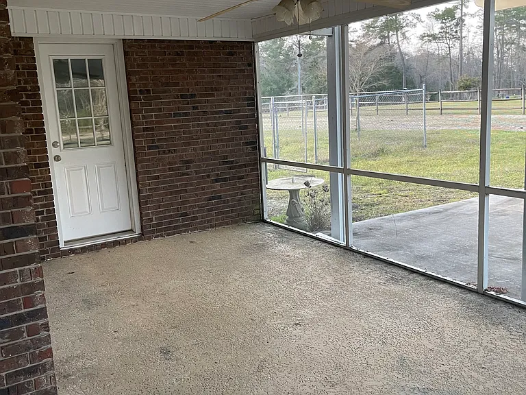 258 Powell Rd — Photo 28