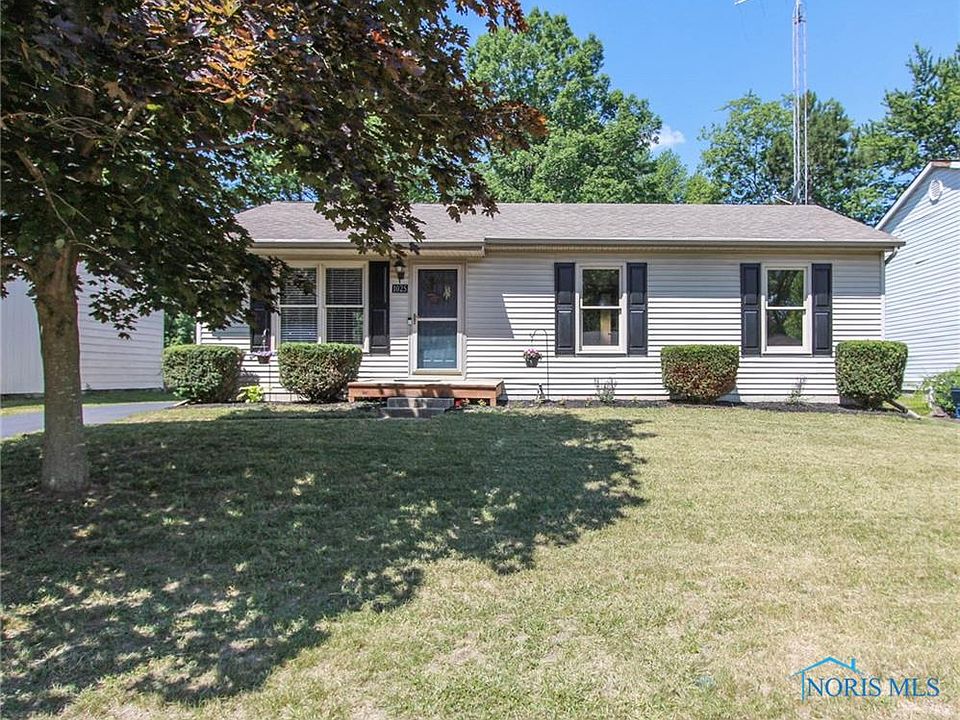 1st image of 1025 Bedford Woods Dr
