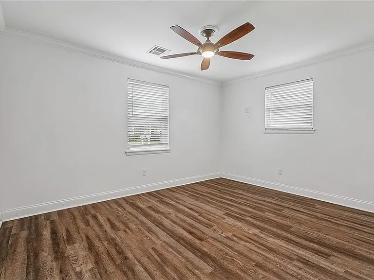 422 Nursery Ave — Photo 7
