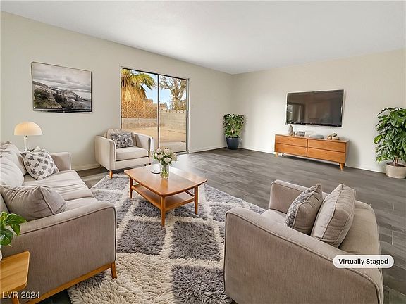 2nd image of 7704 Macaw Ln