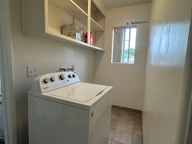 1037 N Wanda Dr — Photo 19
