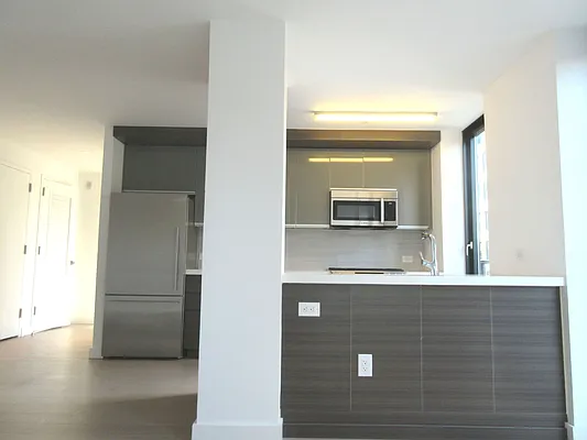 Rented by The Marketing Directors (Arias) | media 16