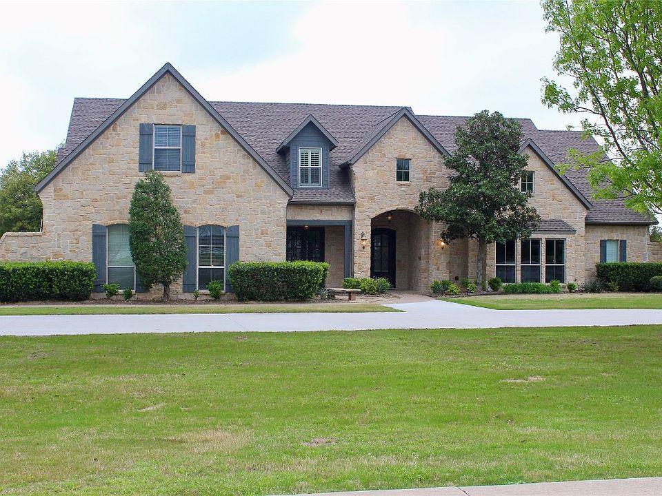 1st image of 4960 Bear Claw Ln