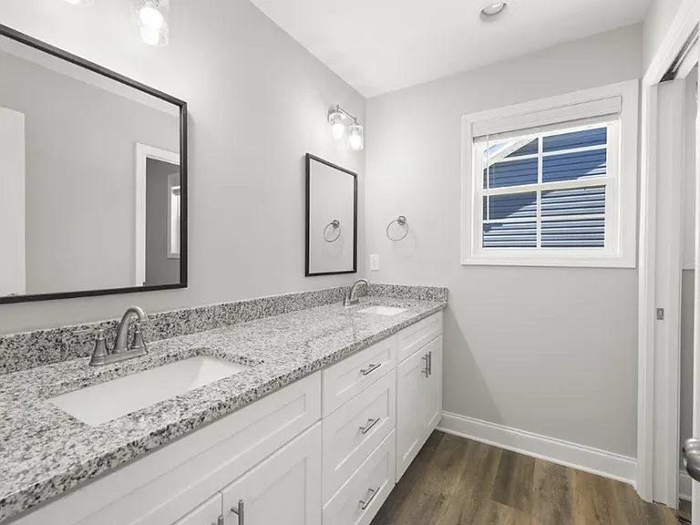 1152 Melody Ave — Photo 6